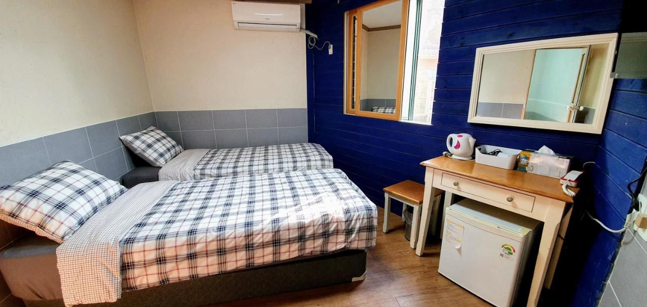 New Sun Guesthouse Myeongdong Seoul Exterior photo